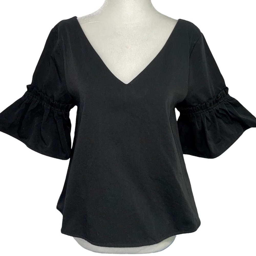 New Hers & Mine Double V Neck Ruffle Short Sleeve Shirt Black Size Small